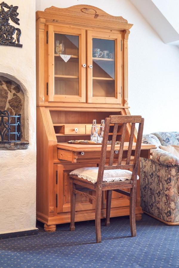 Schloss Destille Dormagen Εξωτερικό φωτογραφία